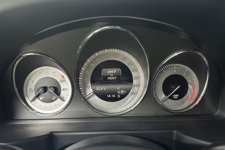 Used Mercedes-Benz GLK-Class 2014 GLK 260 4MATIC Dynamic Model