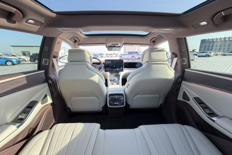 Used Denza Z9GT 2024 1100 Four-Wheel Drive Max Edition
