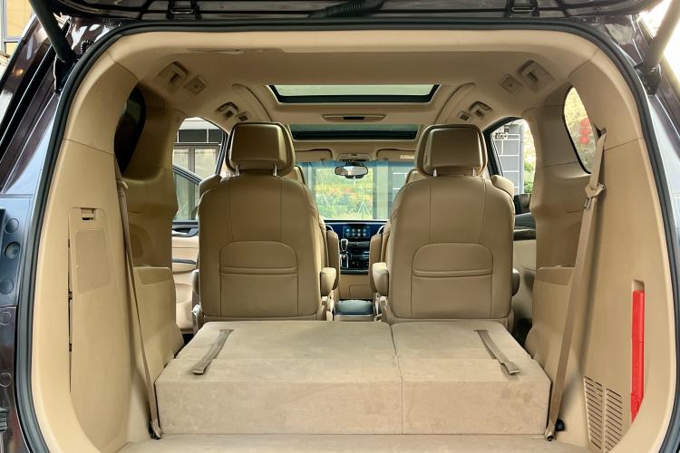 Used Buick GL8 2017 ES 28T Luxury Model China V Standard
