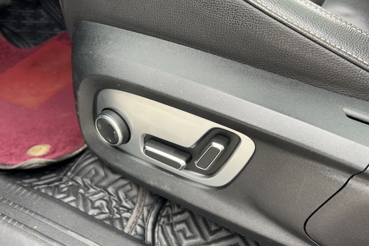 Used Lynk & Co 01 2019 2.0T Two-Wheel-Drive Pro Version China VI Standard
