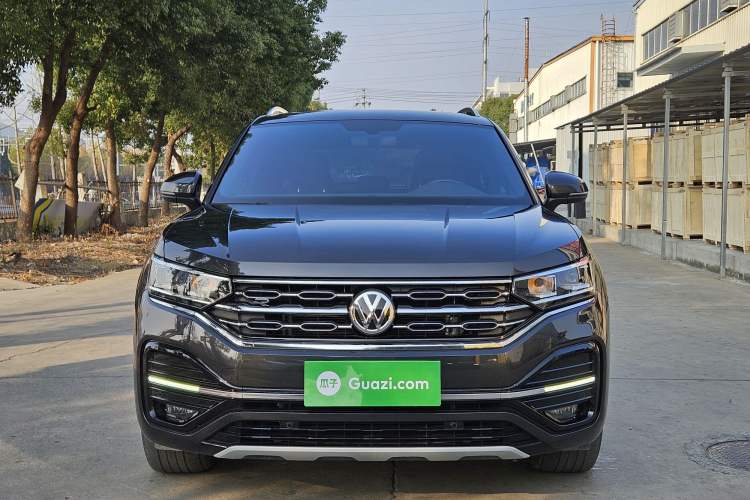 Used Volkswagen Tayron 2021 380TSI All-Wheel Drive R-Line Connected Version
