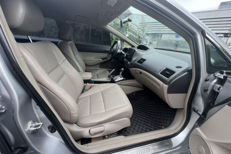 Used CIIMO CIIMO 2012 1.8L Automatic
