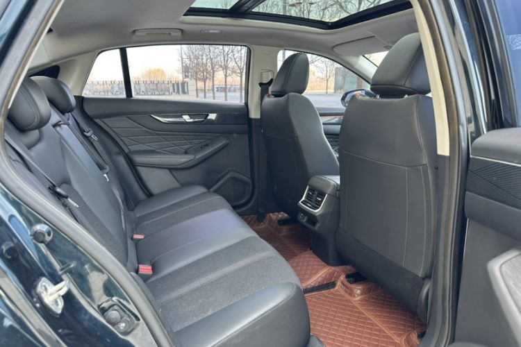 Used Dongfeng Aeolus Yixuan MAX 2023 1.5T Super-Powered Dad Edition
