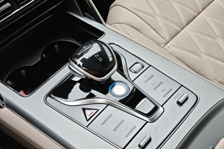 Used BYD Tang New Energy 2024 DM-p Glory Edition 215KM All-Wheel-Drive Premium Model
