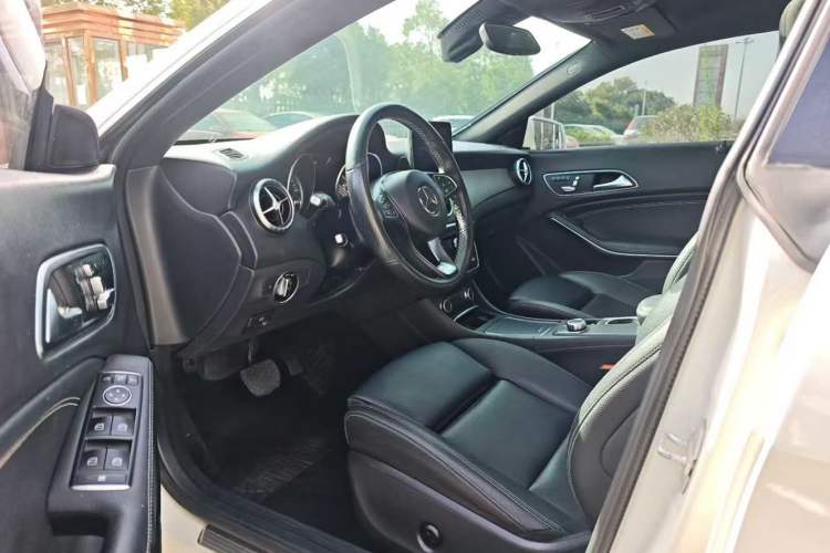 Used Mercedes-Benz CLA 2017 Facelifted CLA 200 Stylish Edition
