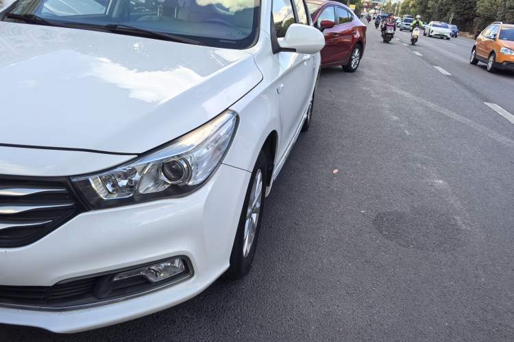 Used GAC Trumpchi GA3S Vision 2016 200T Manual Elite Edition
