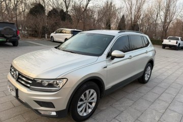 Used Volkswagen Tiguan L 2017 330TSI Automatic Two-Wheel Drive Luxury Edition