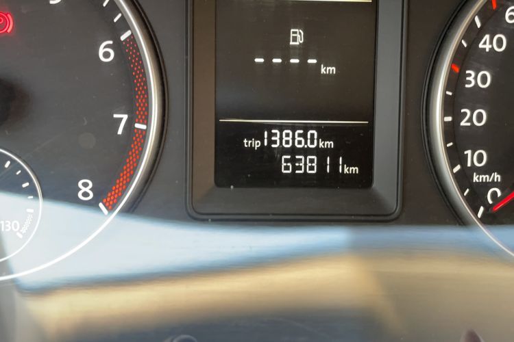 Used Volkswagen Touran 2015 1.4T Manual Fashion Edition 5-Seater
