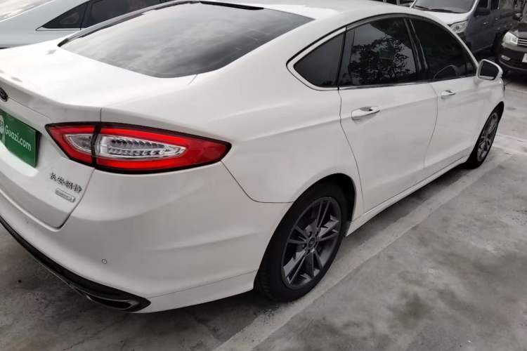 Used Ford Mondeo 2013 2.0L GTDi 200 Fashion Edition
