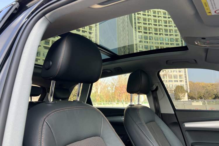 Used Audi Q5L 2018 40 TFSI Prestige Fashion Edition China VI
