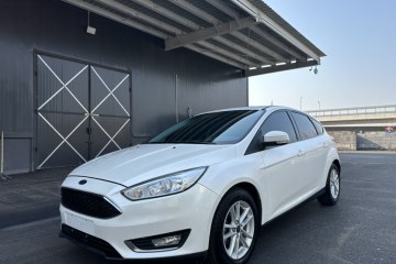 Used Ford Focus 2015 Hatchback 1.6L Automatic Fashion Edition