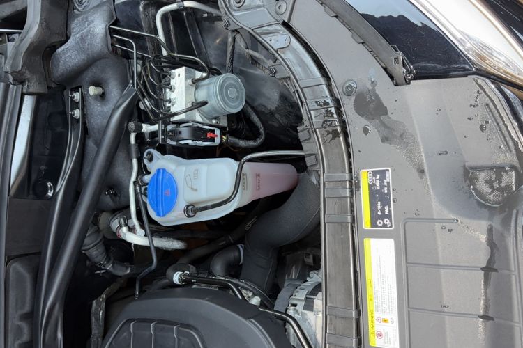 Used Audi Q5 2018 Collector's Edition 40 TFSI Technology Model
