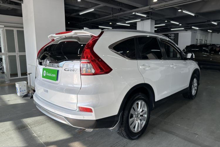 Used Honda CR-V 2016 2.0L Two-Wheel Drive Classic Edition