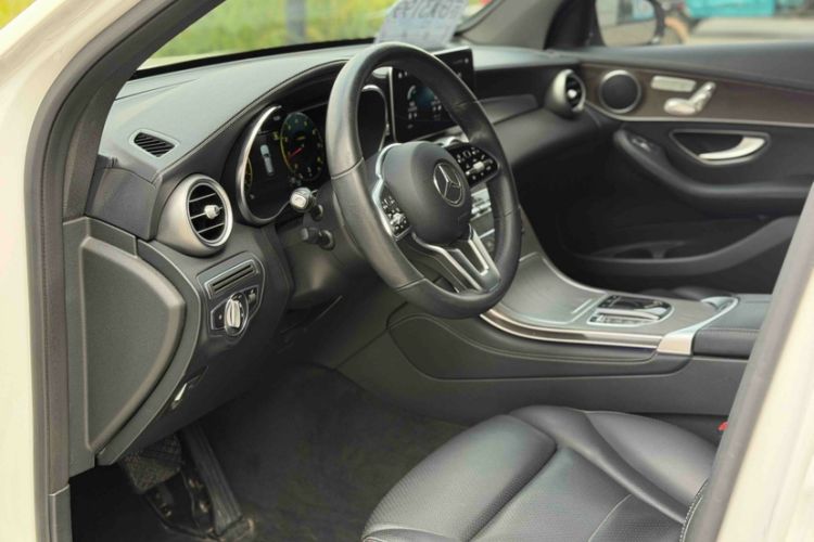 Used Mercedes-Benz GLC 2021 GLC 260 L 4MATIC Luxury Model