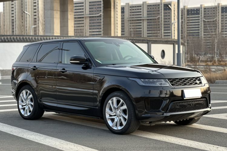 Used Land Rover Range Rover Sport 2020 3.0 L6 HSE DYNAMIC
