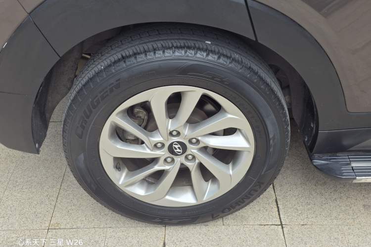 Used Hyundai Tucson 2015 2.0L Automatic Two-Wheel Drive Smart Version