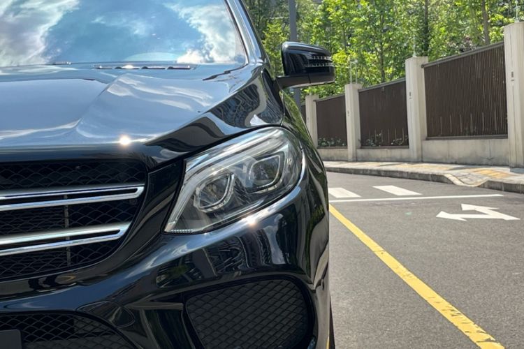 Used Mercedes-Benz GLE 2019 GLE 320 4MATIC Luxury Collection Edition
