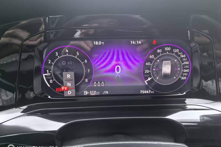 Used Volkswagen Golf 2023 Facelift 280TSI DSG R-Line Lite
