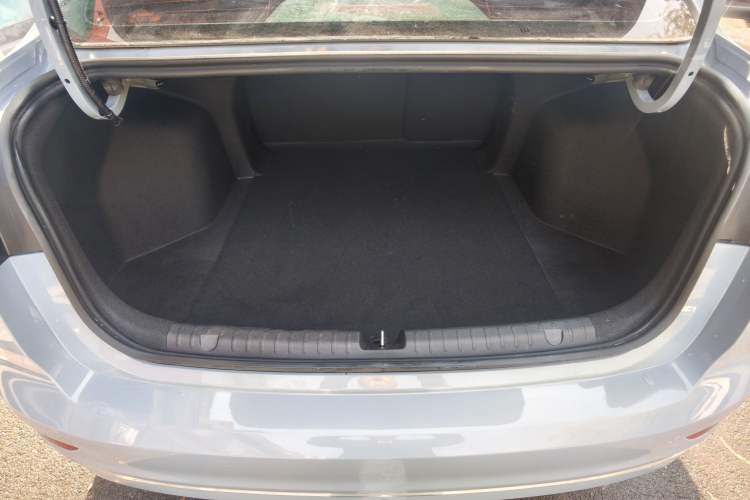 Used Geely Auto Emgrand 2023 4th Generation Champion Edition 1.5L CVT Prestige Model
