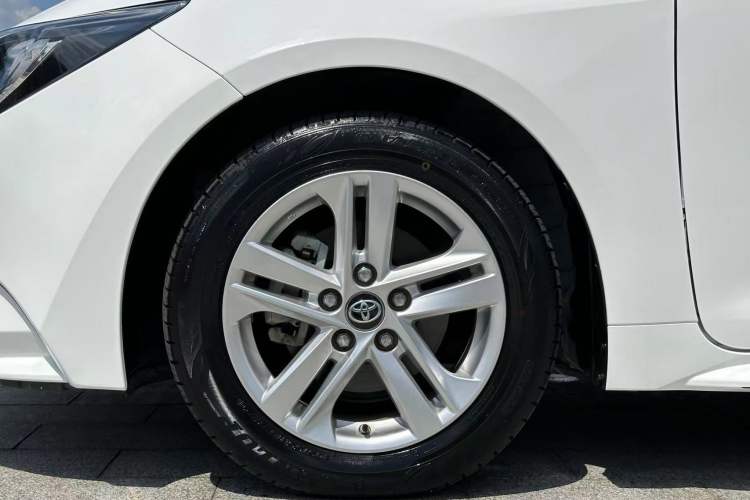 Used Toyota Levin 2022 Facelift TNGA 1.5L CVT Progressive Edition
