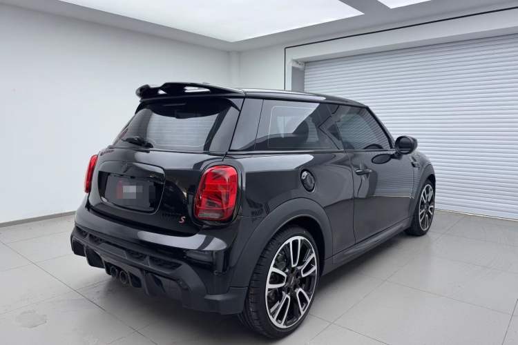 Used  MINI 2023 Updated 2.0T COOPER S Racing Driver
