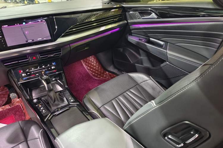 Used Volkswagen Passat 2023 330TSI Luxury Edition
