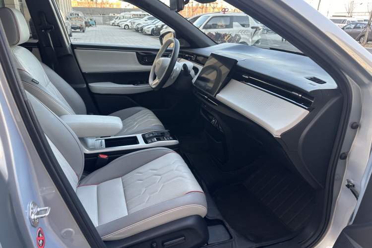 Used Honda e:NS2 2024 Light-Chasing Version
