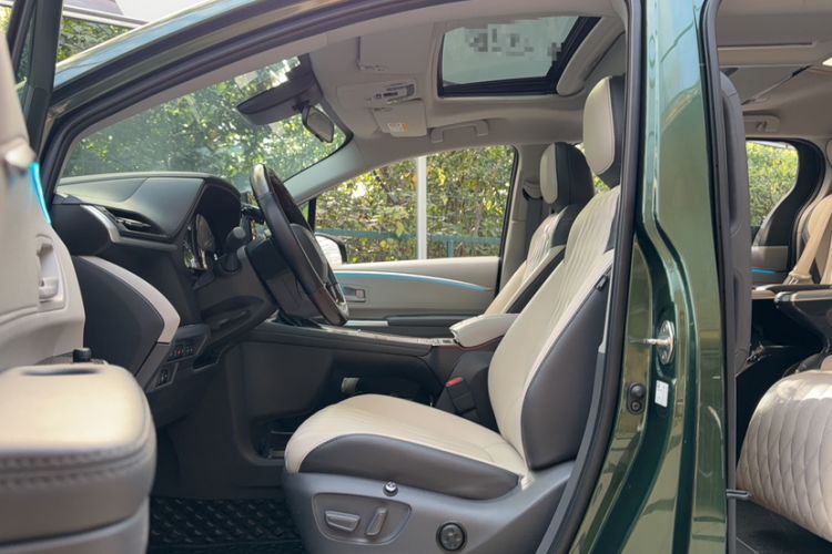 Used Toyota Sienna 2021 2.5L Hybrid Comfort Edition
