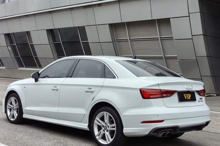 Used Audi A3 2019 Limousine 35 TFSI Fashion Edition China V standard
