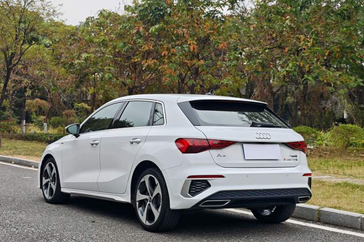 Used Audi A3 2021 Sportback 35 TFSI Fashionable Sports Model
