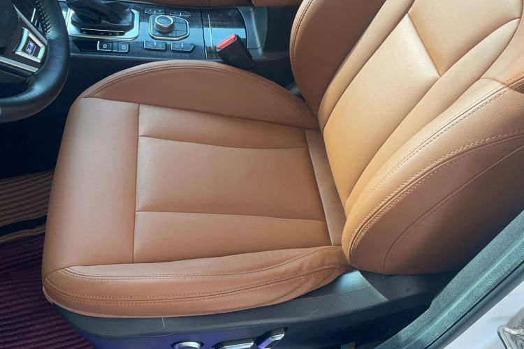 Used Haval H6 Coupe 2015 Blue Label 2.0T Automatic Two-Wheel Drive Prestige Model
