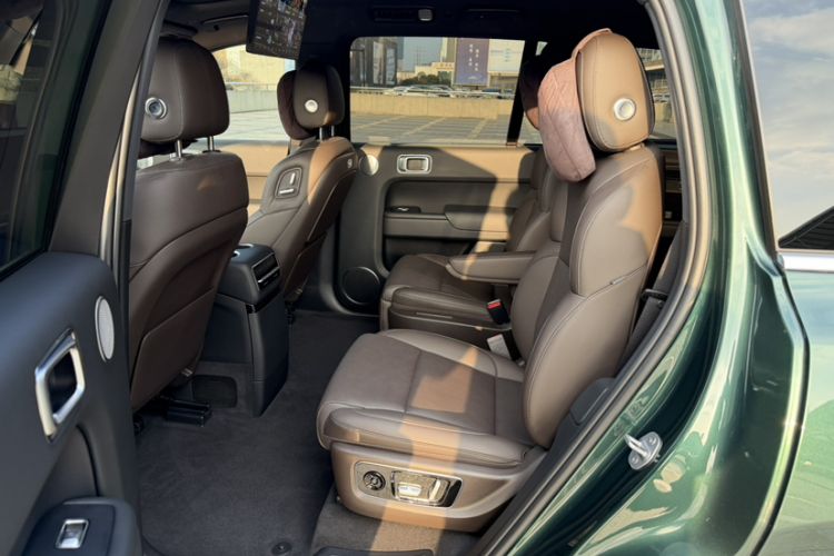 Used Li Auto L9 2022 Max model
