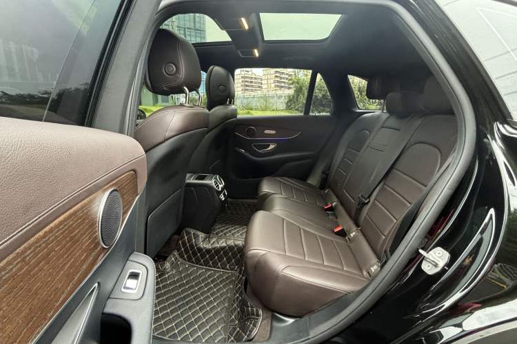 Used Mercedes-Benz GLC 2022 Second Facelift GLC 260 L 4MATIC Luxury Edition
