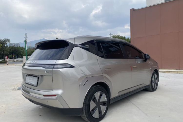 Used AION Y 2022 Plus 70 Enjoy Edition
