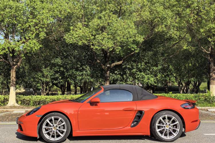 Used Porsche 718 2018 Boxster 2.0T
