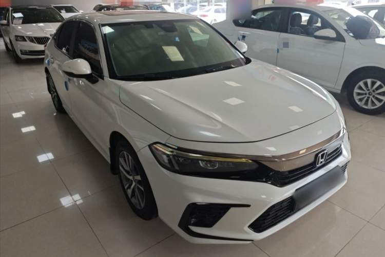 Used Honda Civic 2023 240TURBO CVT Dynamic · Center Stage Special Edition
