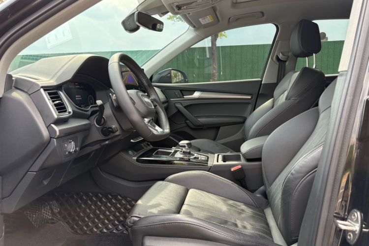 Used Audi Q5L 2022 40T Luxury Dynamic Model
