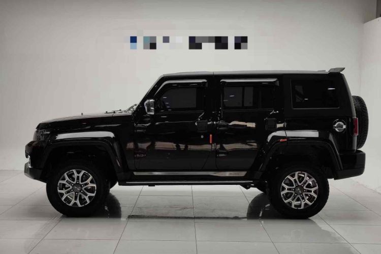 Used Beijing Auto BJ40 2023 2.0T Automatic Four-Wheel Drive Urban Hunter Edition Chivalrous Type
