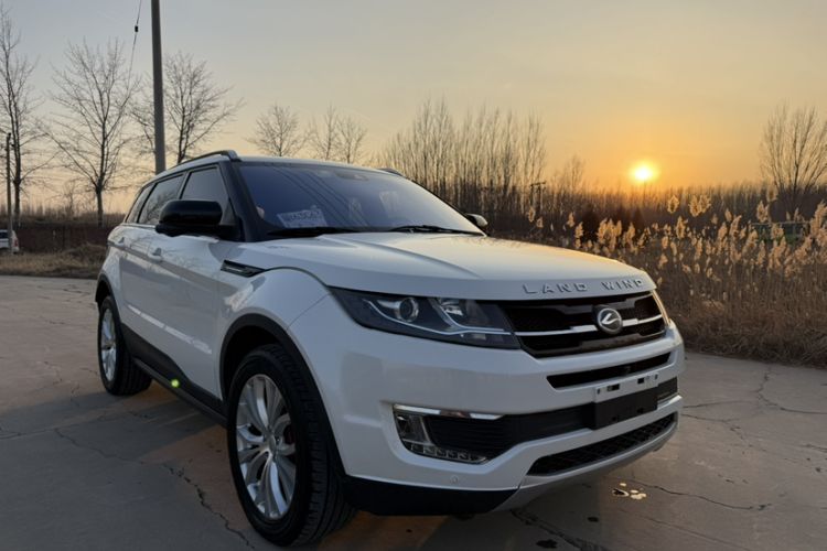 Used Land X7 2016 2.0T Panoramic Prestige Edition
