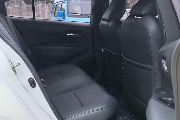 Used Toyota Levin 2023 Smart Electric Hybrid Dual-Engine 1.8L Luxury Edition
