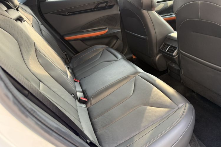 Used Changan UNI-V 2023 1.5T Prestige Model
