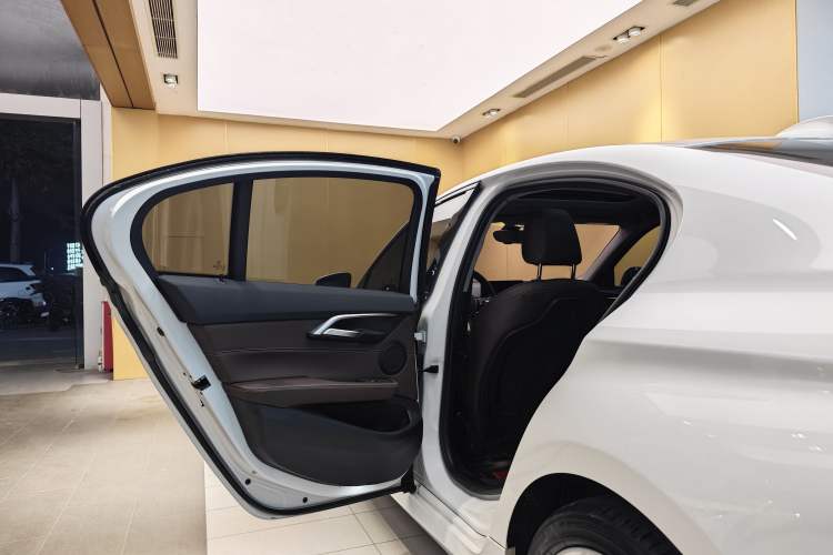 Used BMW 1 Series 2019 118i M Sport Package