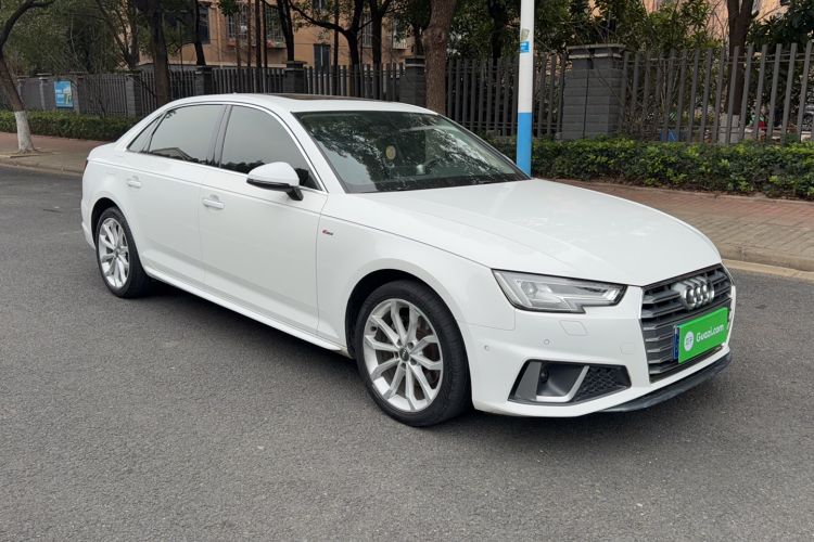 Used Audi A4L 2019 40 TFSI Fashion Version China V
