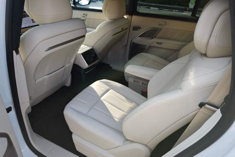 Used ONVO Luxeed L90 