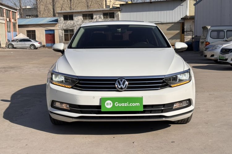 Used Volkswagen Magotan 2018 Facelift 330TSI DSG Luxury Model
