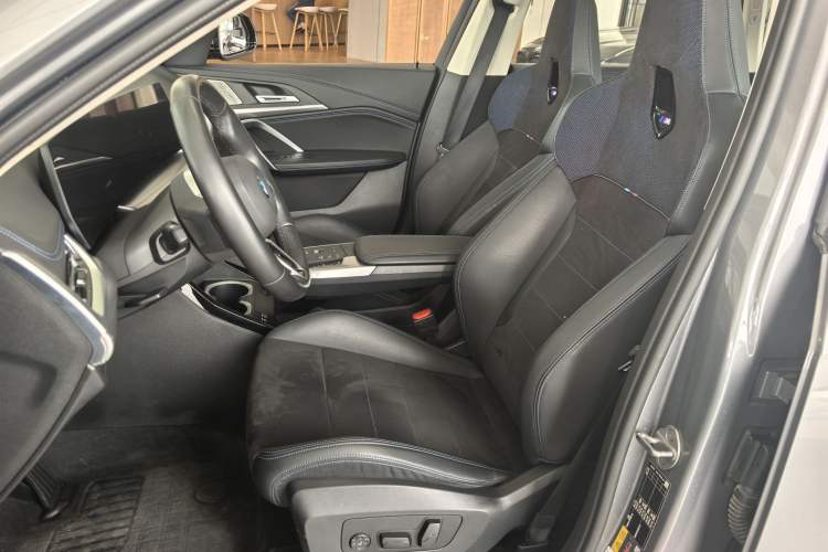 Used BMW iX1 2023 xDrive30L M Sport Package
