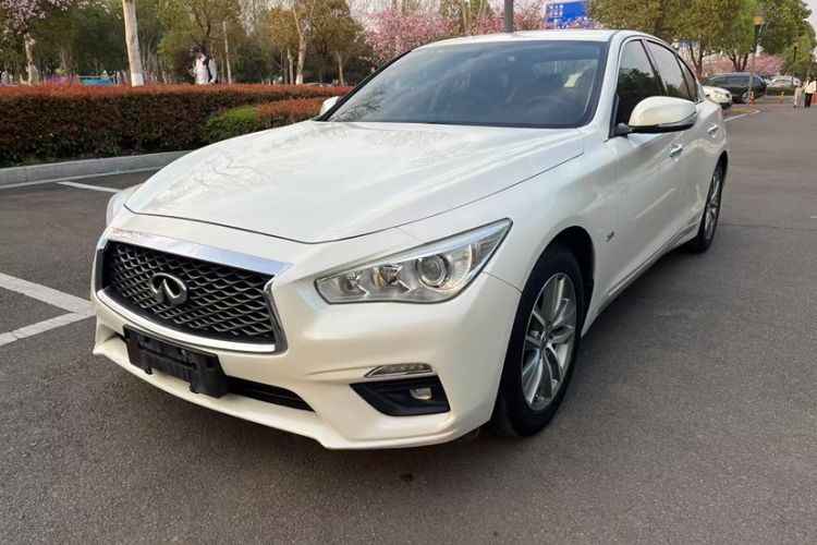 Used Infiniti Q50L 2018 2.0T Comfort Edition China V Standard
