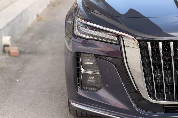 Used Hongqi H5 2023 2.0T Automatic Smart Connect Flagship Edition