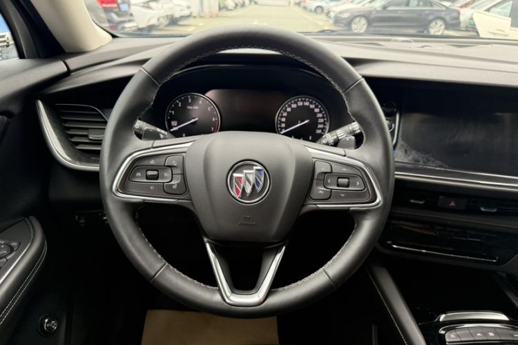 Used Buick Envision 2022 Encore Plus 652T Five-Seat Luxury Model
