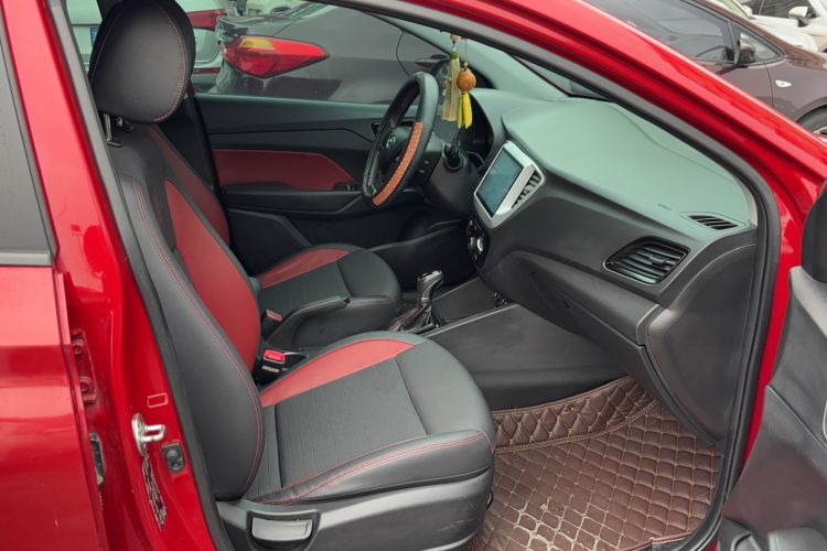 Used Hyundai Verna 2016 1.4L Automatic Sport Edition
